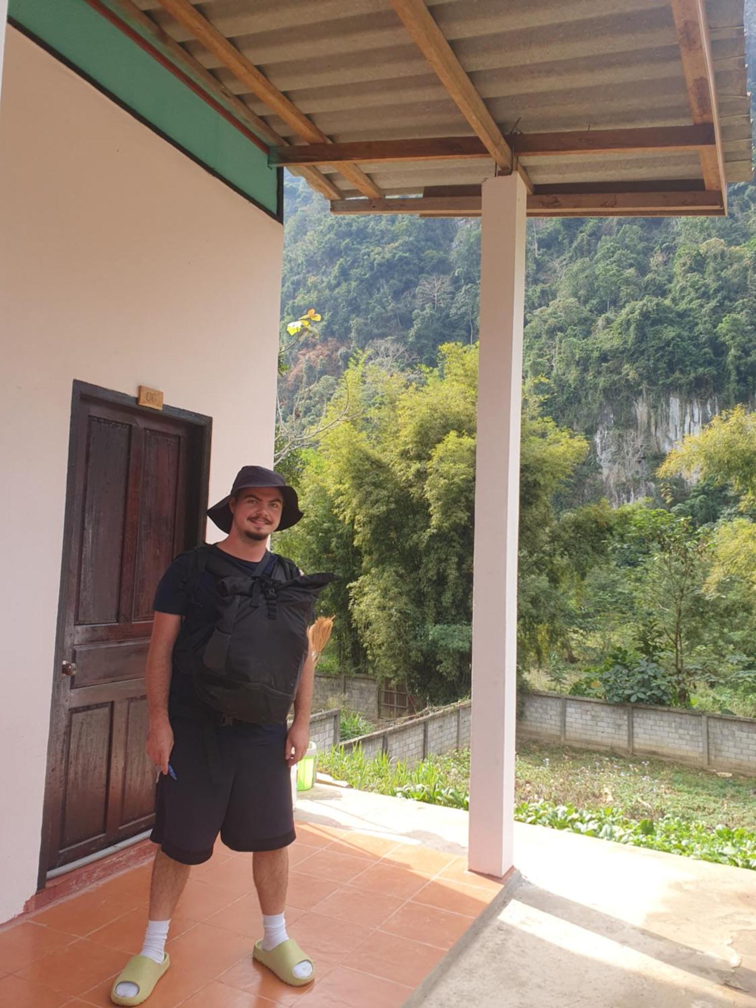 Khounxok Guesthouse Nong Khiaw ภายนอก รูปภาพ